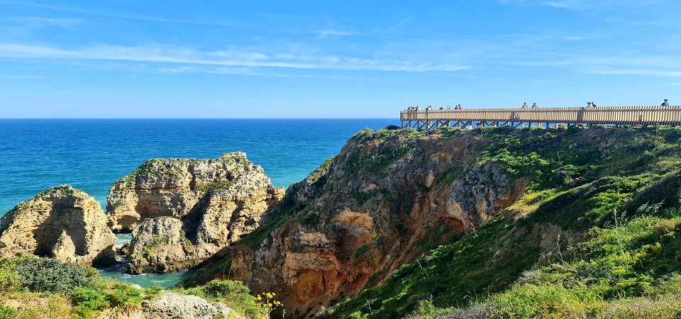 ponta da piedade lagos algarve portugal