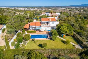 Ferienhaus Villa Danina mit privaten Pool, Meerblick und Garten in Lagos an der Algarve