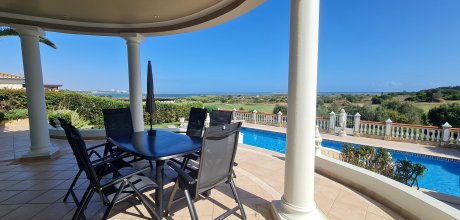 Villa Sanssouci – Exklusives Ferienhaus & Studio mit Pool, Meerblick & Blick auf die Lagune von Alvor nahe Lagos