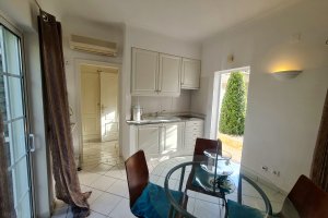 Villa Sanssouci Vale da Lama Studio Essbereich & Küchenzeile