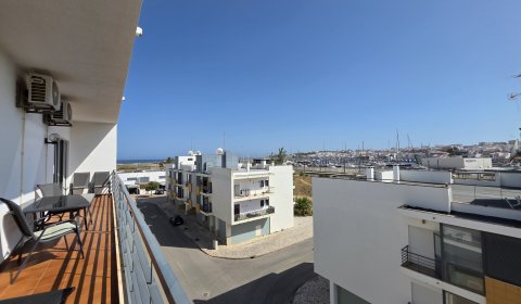 Apartment Bela Vista - Moderne Ferienwohnung in Lagos Algarve nahe Meia Praia Strand, Marina & Altstadt