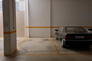 Privater Parkplatz