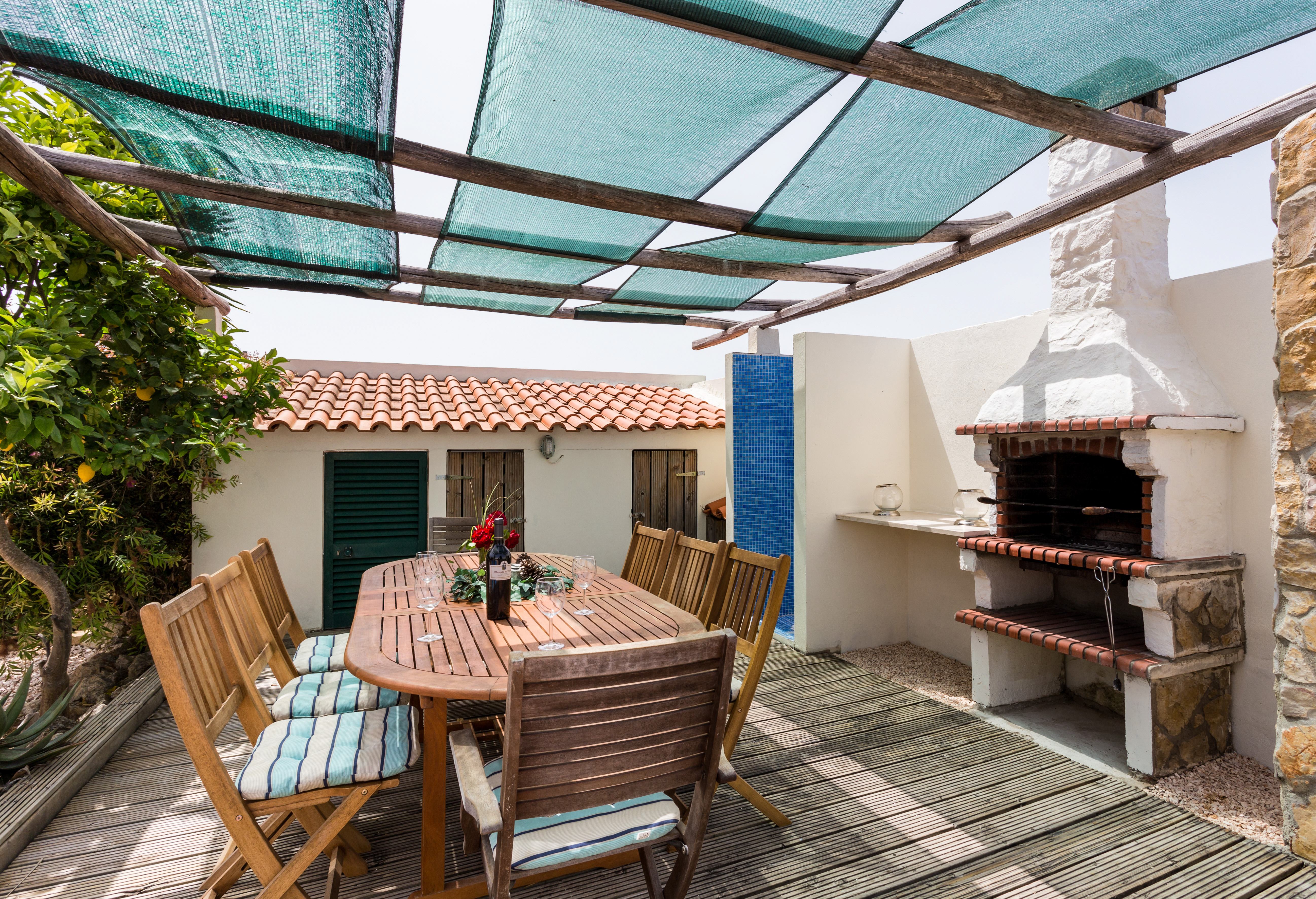 Holiday House Pinhal Villa With Pool In A Residential Area On The Outskirts Of Lagos For 10 People In Rental Algarve Lagos Lagos Pets Allowed