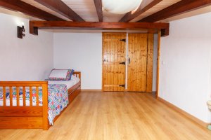 Quinta Goncalves Schlafzimmer mit Einzelbetten für zwei Personen obere Etage