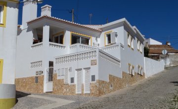 ap400-casa-goncalito-carrapateira-02_1607732423.jpg