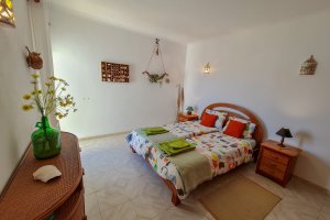 apartment bellevue meia praia bedroom