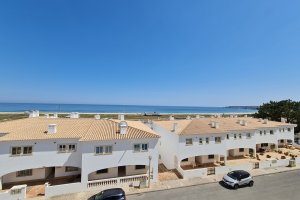 apartment bellevue meia praia view terrace