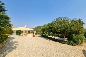  Villa Paraiso Ferienhaus Lagos-Bensafrim Außenansicht, Natur und Umgebung