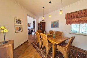 Villa Doce Vida Meia Praia Lagos Esszimmer mit Zugang zur Poolterrasse