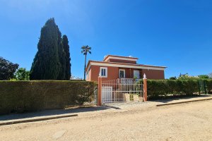 Außenansicht Haus und Grundstück Villa Mar á Vista