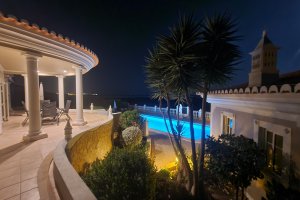 Villa Sanssouci by night